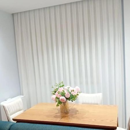 Tirana Road Blloku Area Apartment Bagian luar foto