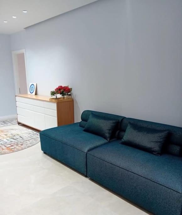 Tirana Road Blloku Area Apartment Bagian luar foto